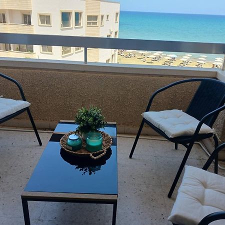 Apollon Sea View Beachfront Ap 302 Larnaca Eksteriør billede