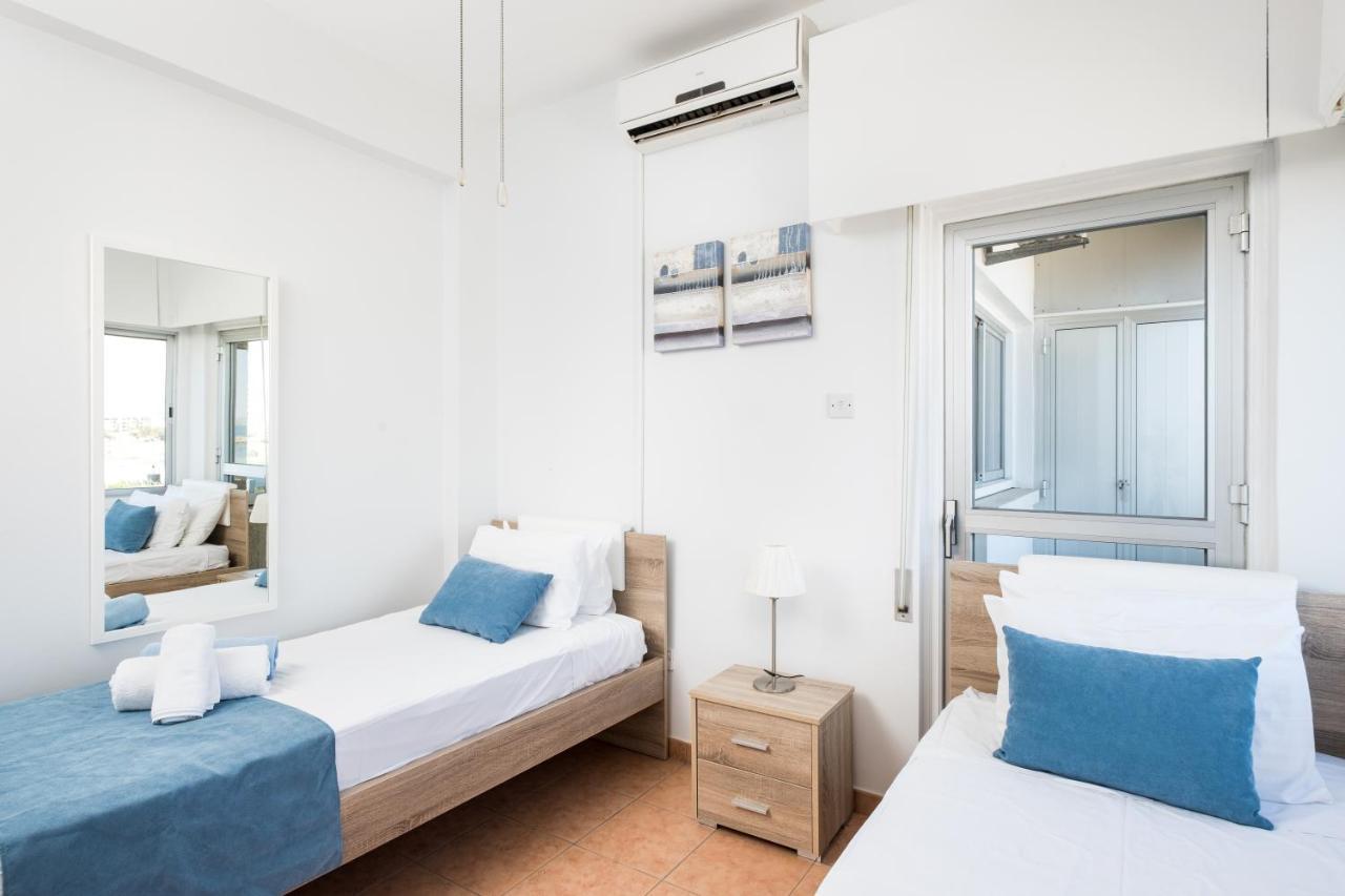 Apollon Sea View Beachfront Ap 302 Larnaca Eksteriør billede
