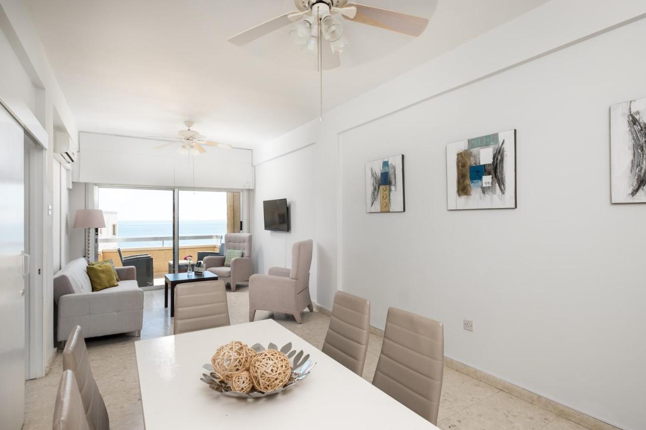 Apollon Sea View Beachfront Ap 302 Larnaca Eksteriør billede